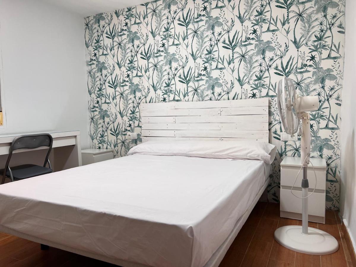 Solis Mare Apartments - Palo Beach Malaga Zewnętrze zdjęcie